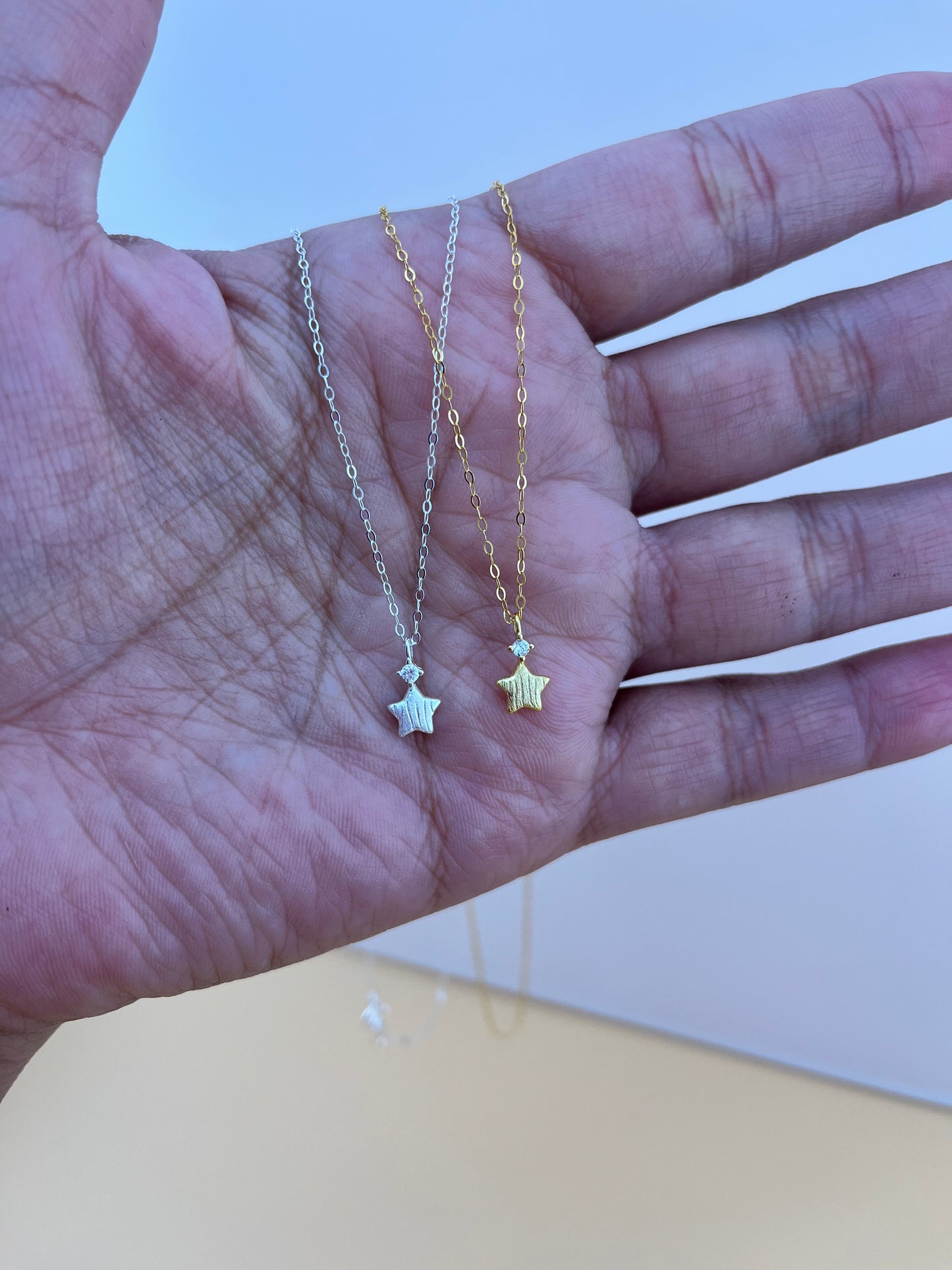Star Glow Pendant Necklace in 925 Sterling Silver