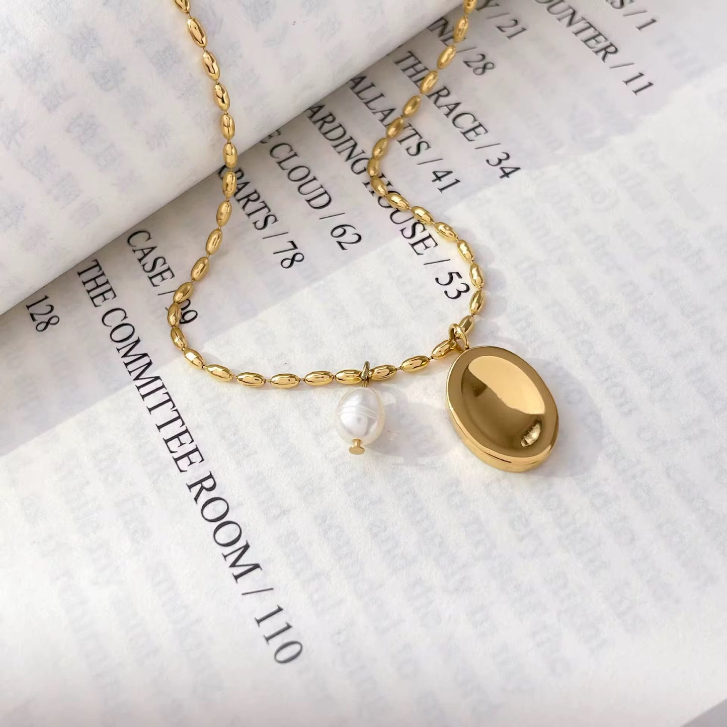 Halo Pearl Necklace | Adjustable 18K Gold Plated, Waterproof