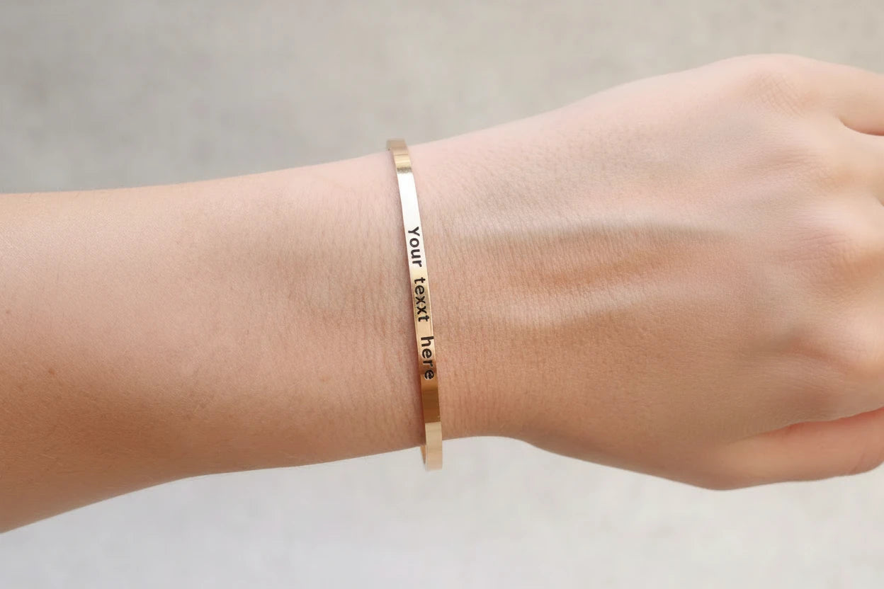 Stainless steel bracelet customizable