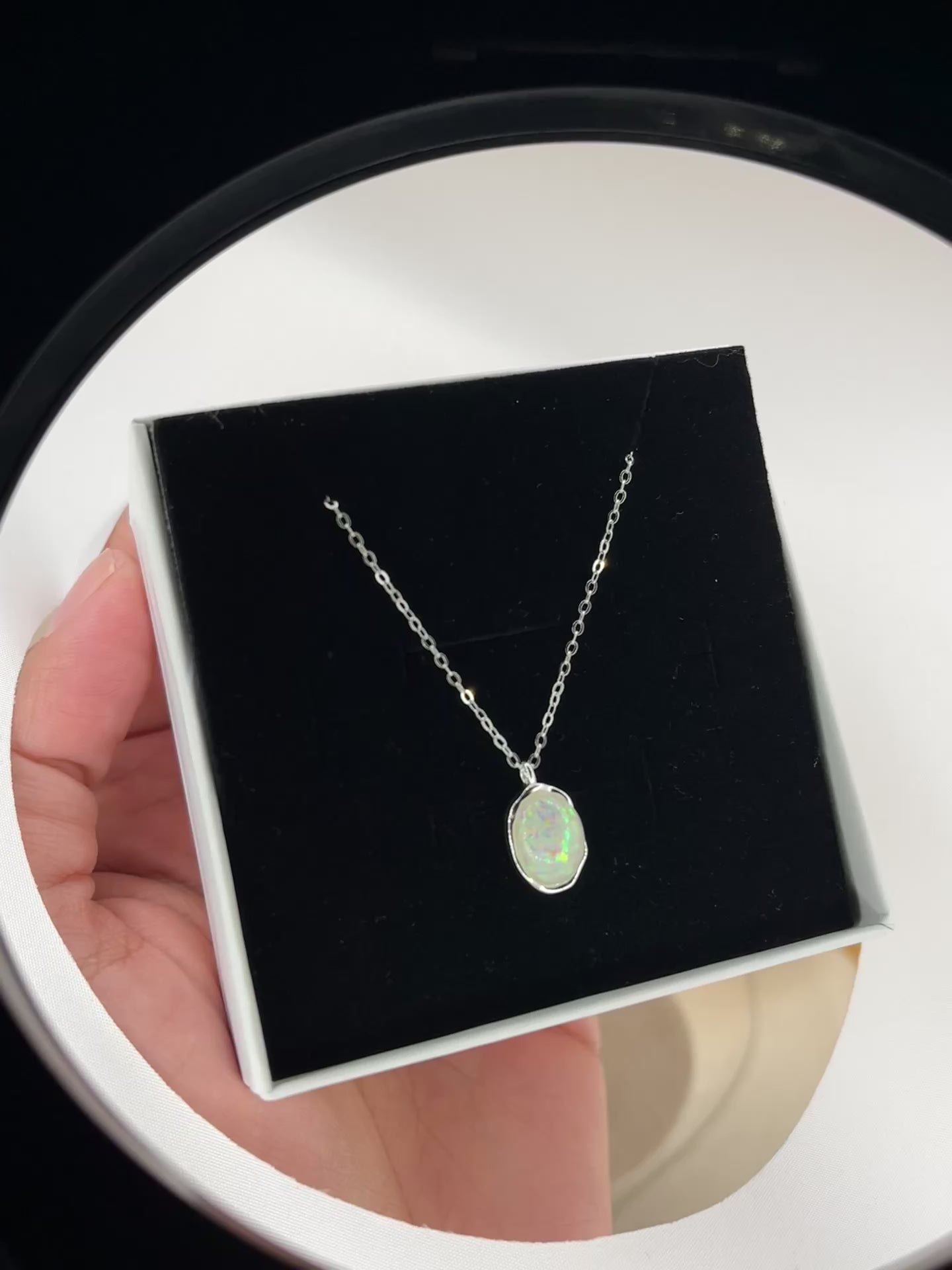 Luminous Pebble Necklace in 925 Sterling Silver